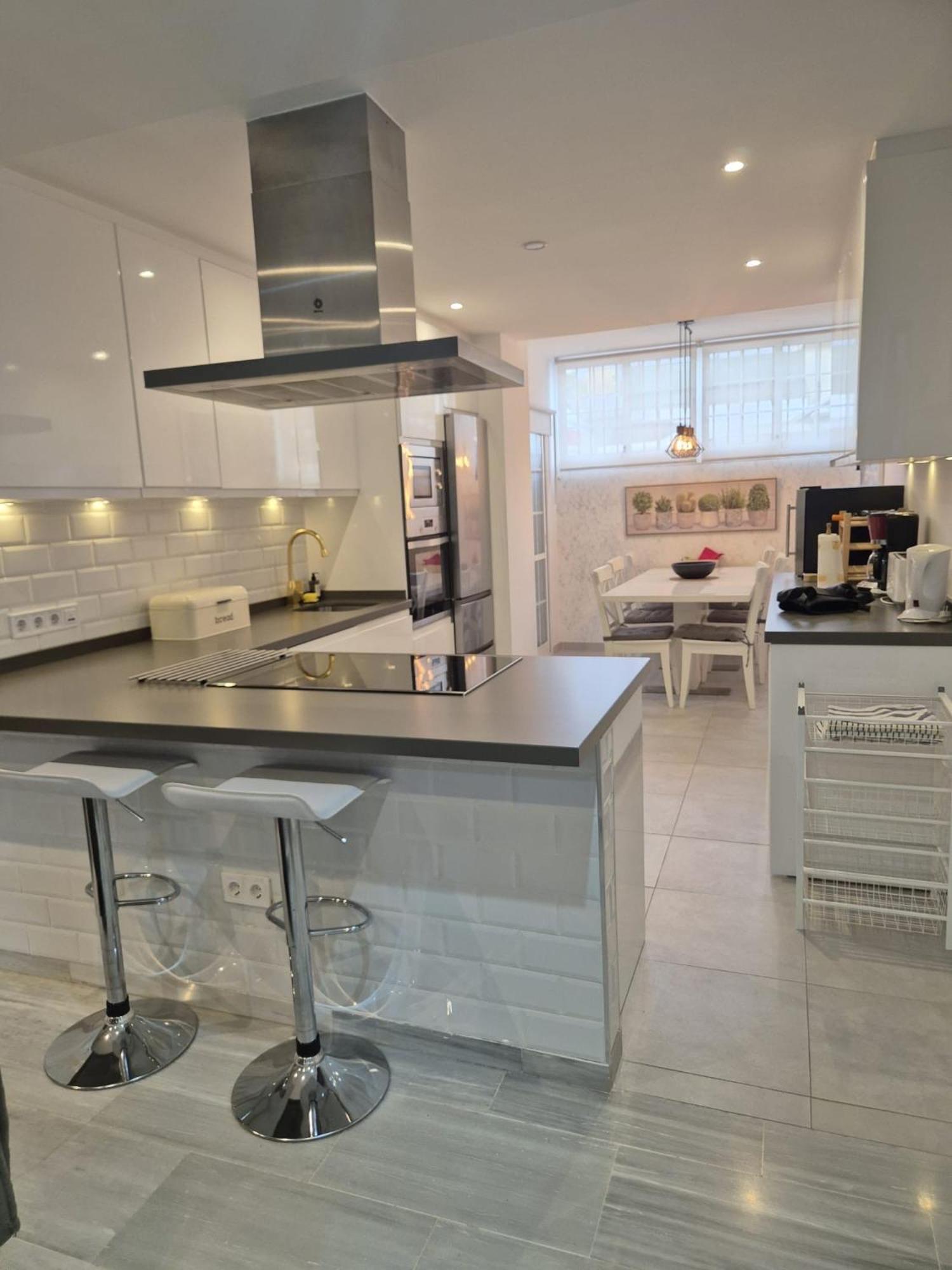 Luxurious Three Bedroom Duplex Apt Close To Beach Fuengirola Eksteriør bilde